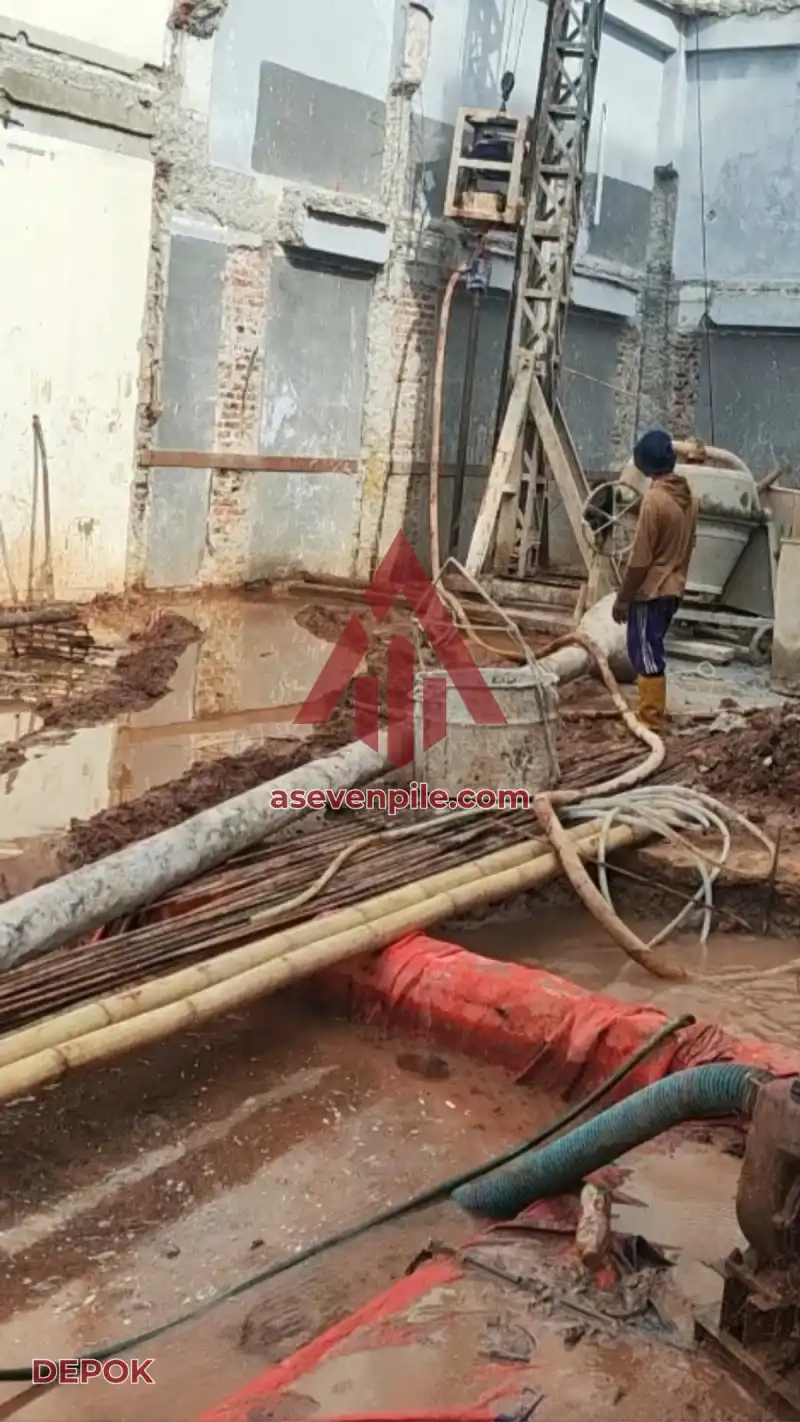 Pekerjaan Bore Pile Mesin Gawangan di Depok