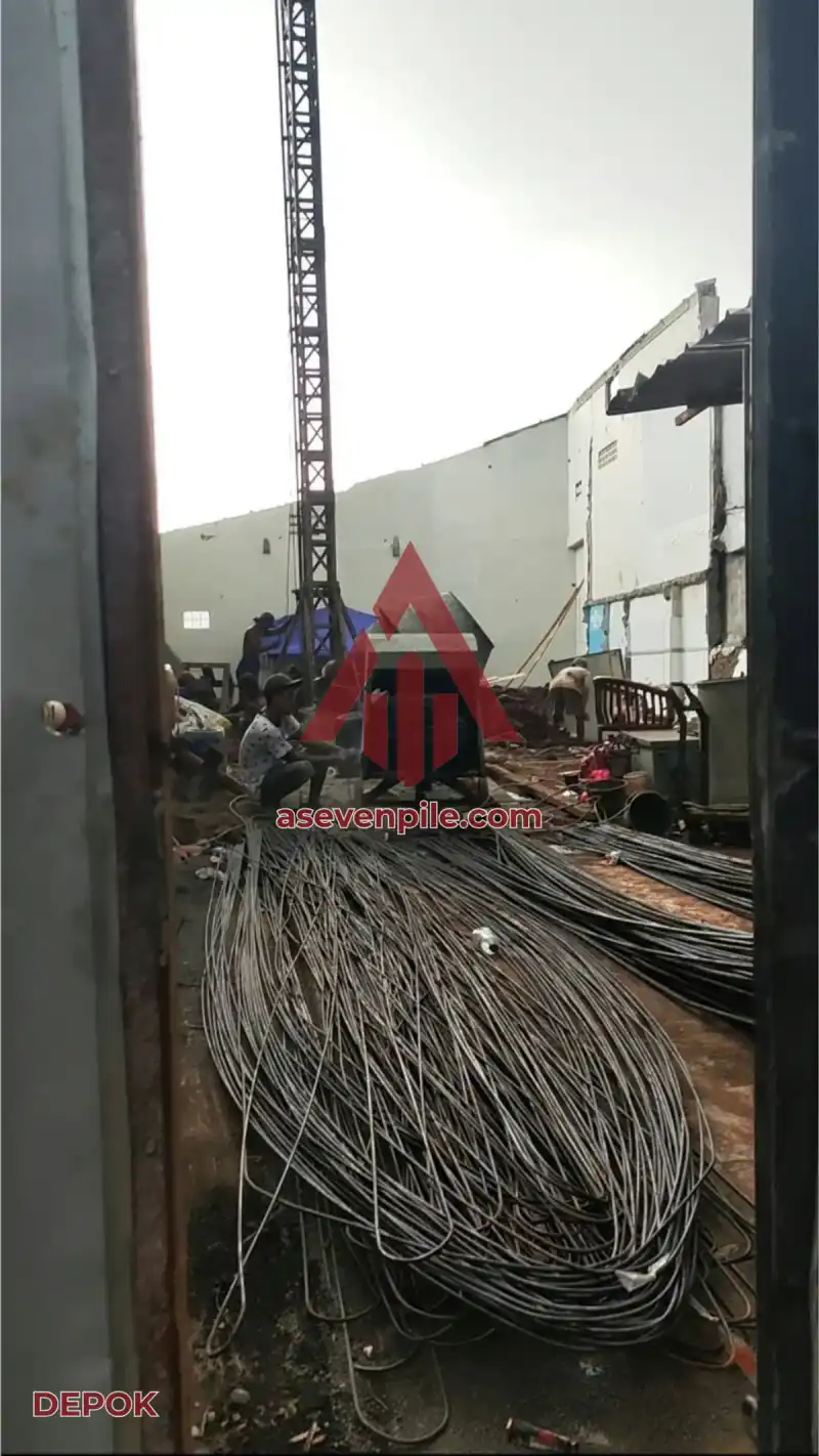 Proyek Pondasi Bore Pile Mesin di Depok
